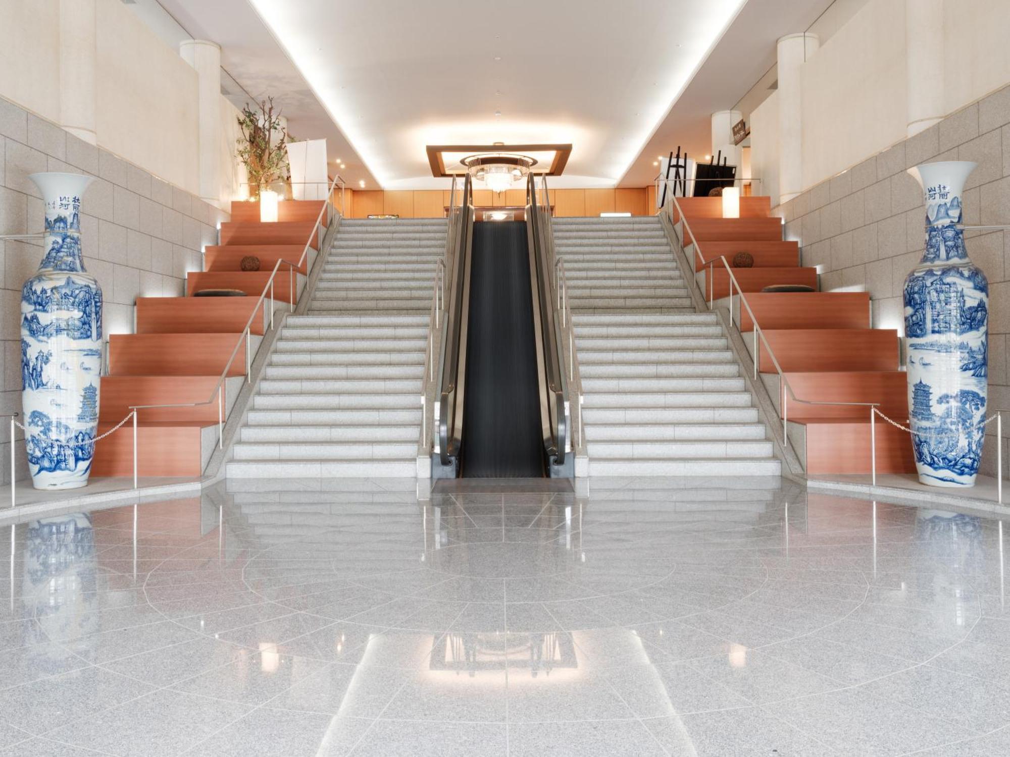Apa Hotel & Resort Kaga Katayamazu Onsen Kasuikyo Екстер'єр фото